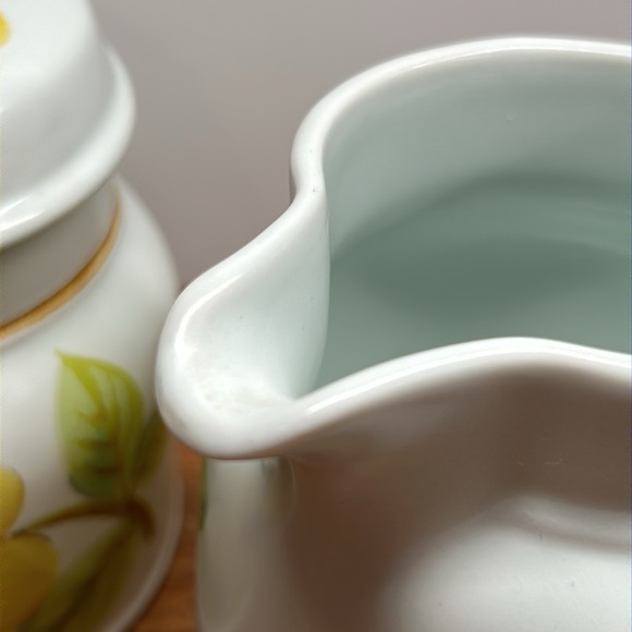 Royal Doulton 1973 Lambeth Stoneware Summer Days Covered Sugar Dish And Creamer - Picture 14 of 16